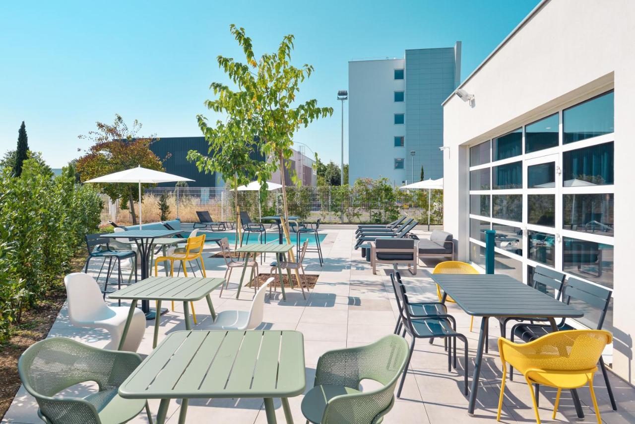 Ibis Styles Lyon Meyzieu Arena Stadium Екстер'єр фото