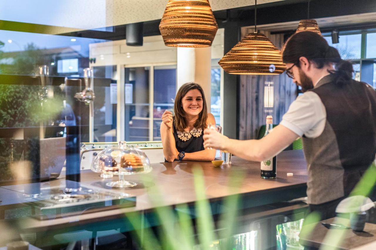 Ibis Styles Lyon Meyzieu Arena Stadium Екстер'єр фото